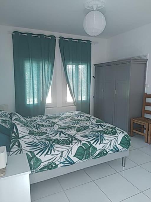 Maison Agreable Avec Stationnement Privatif อองกูแลม ภายนอก รูปภาพ