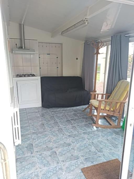 Maison Agreable Avec Stationnement Privatif อองกูแลม ภายนอก รูปภาพ